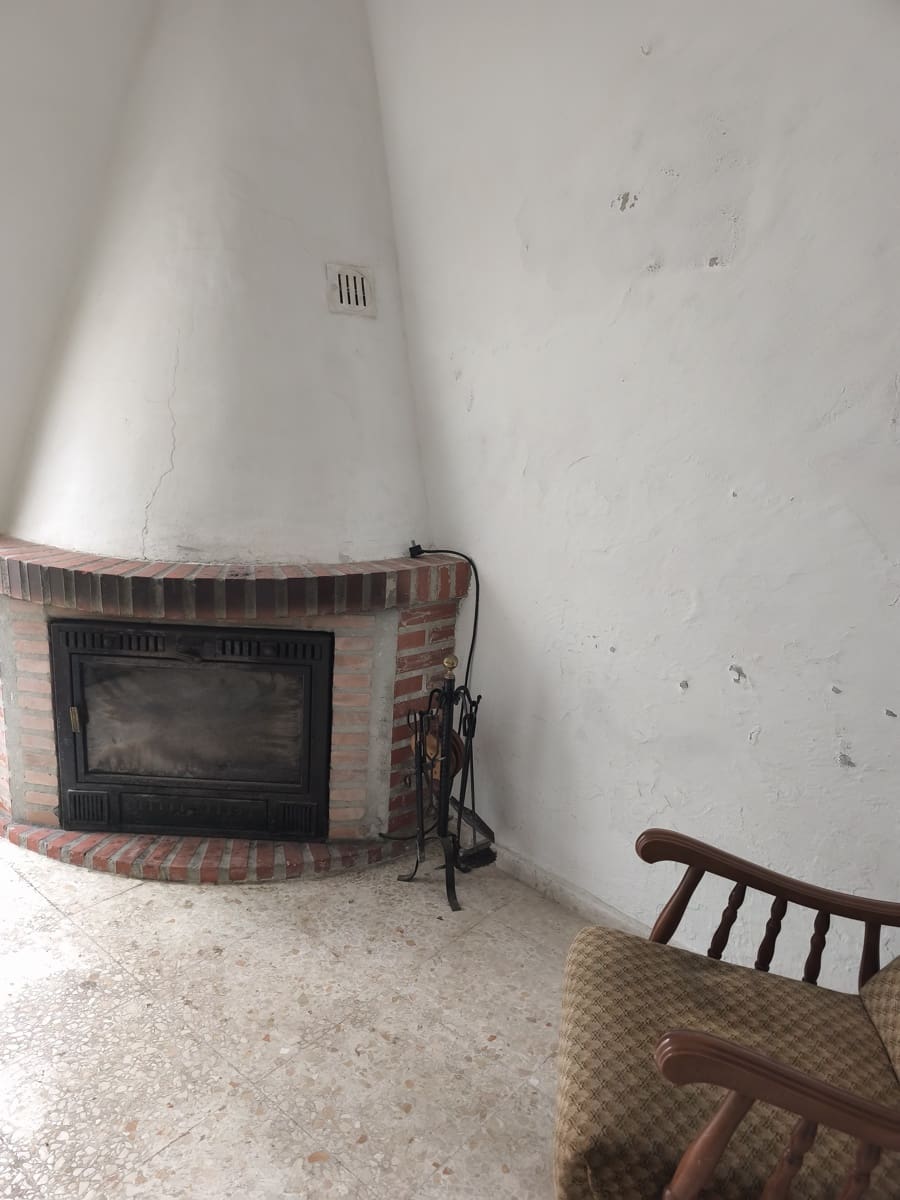 3 sovrum Hus att hyra i Sedella med garage - 600 € (Ref: 9675936)