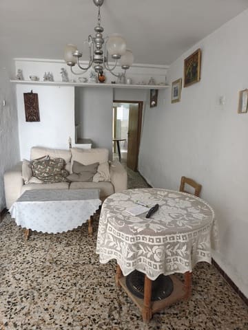 3 sovrum Hus att hyra i Sedella med garage - 600 € (Ref: 9675936)