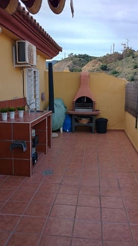 2 slaapkamer Flat te huur in Rincón de la Victoria met zwembad garage - € 1.250 (Ref: 9676549)