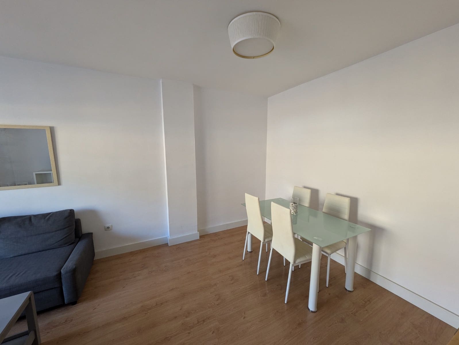 2 slaapkamer Flat te huur in Rincon de la Victoria met zwembad garage - € 1.250 (Ref: 9676549)