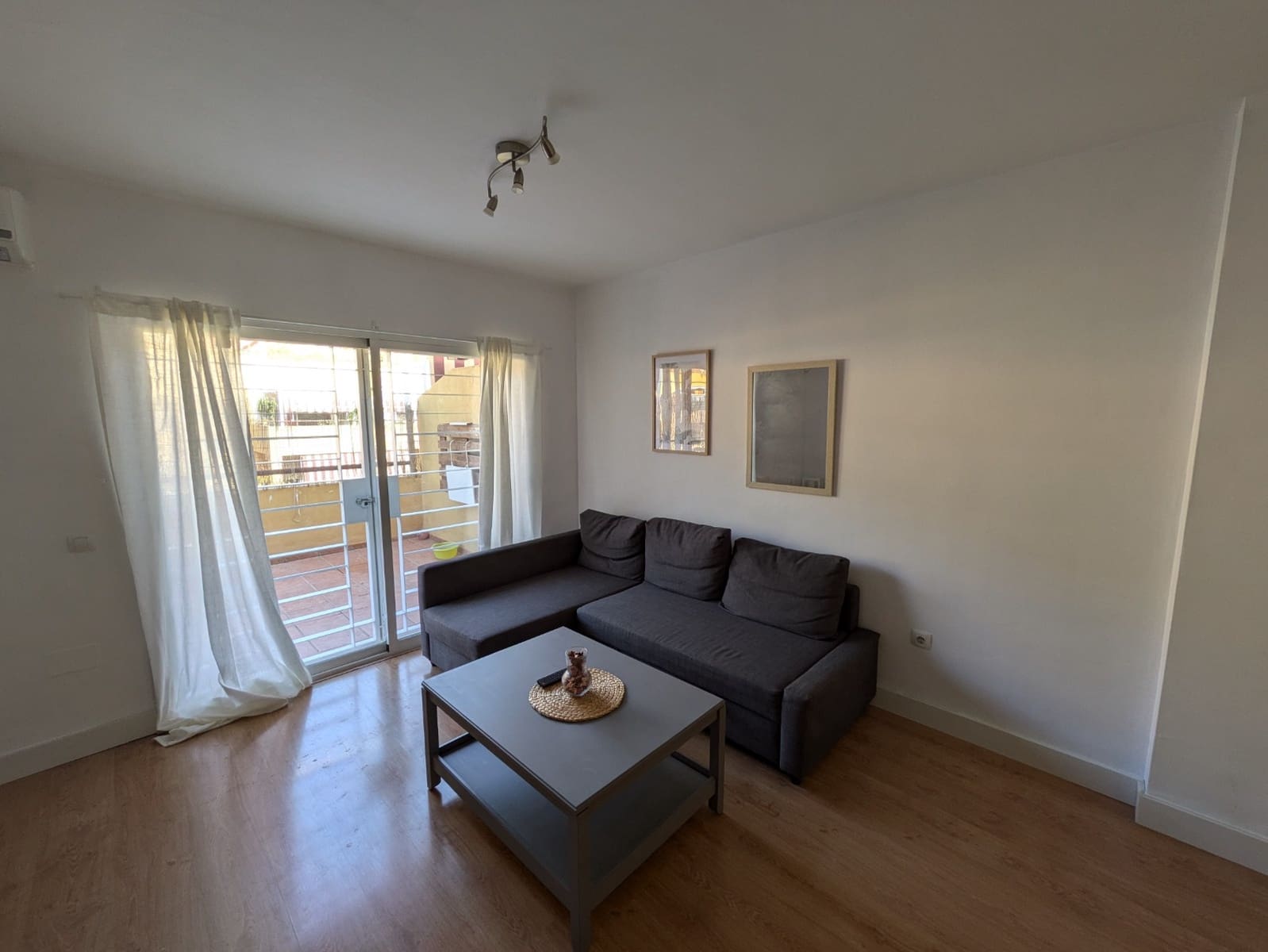 2 slaapkamer Flat te huur in Rincon de la Victoria met zwembad garage - € 1.250 (Ref: 9676549)