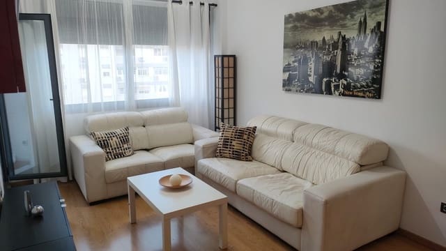 2 slaapkamer Flat te huur in Mainake, Málaga stad met zwembad - € 1.400 (Ref: 9677893)