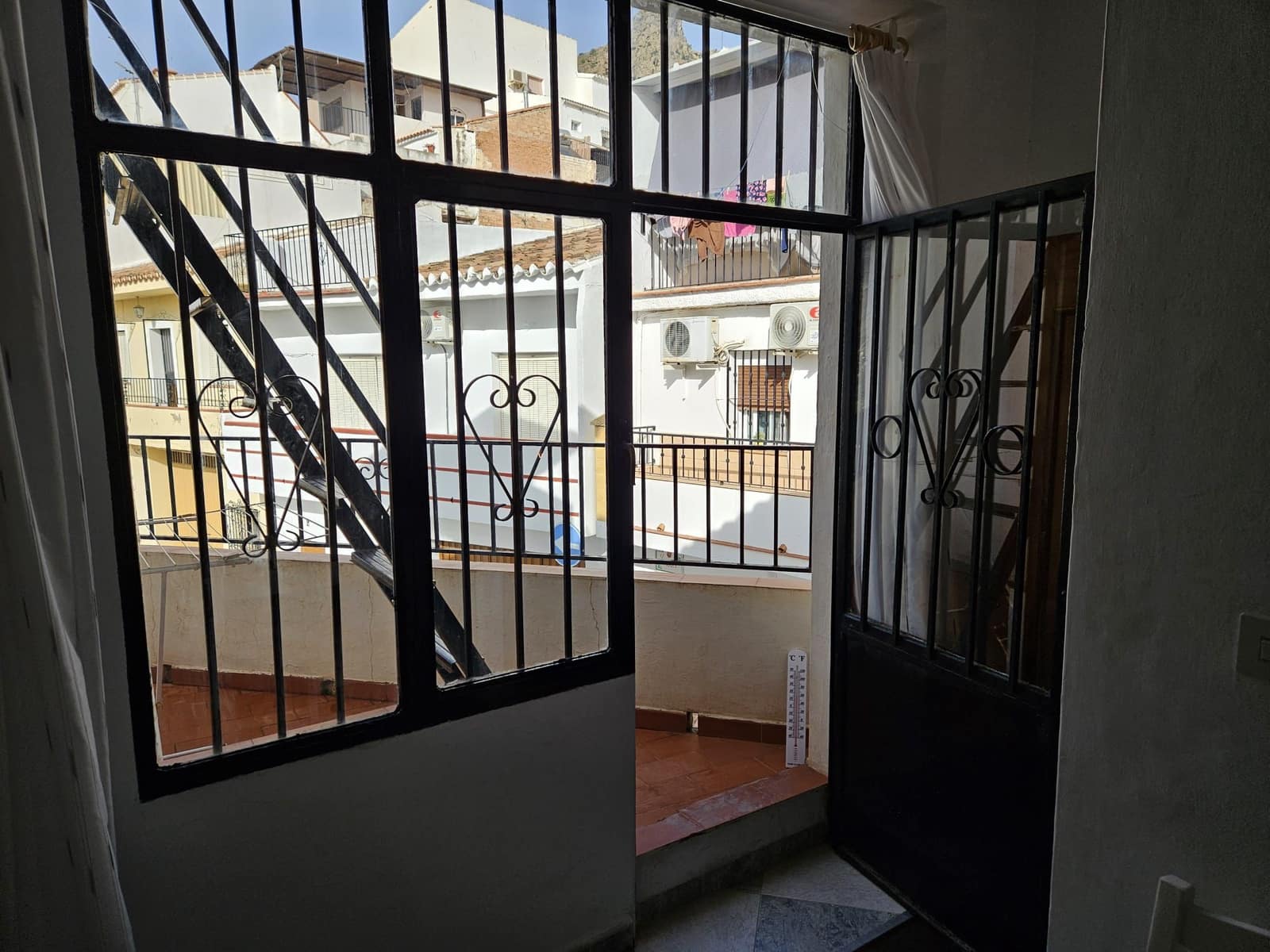 2 bedroom Townhouse for rent in Alora - € 700 (Ref: 9700145)