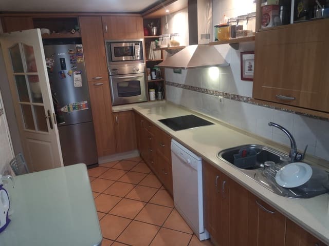 3 bedroom Terraced Villa for rent in Zona Puerto Deportivo, Fuengirola with pool - € 1,800 (Ref: 9715473)