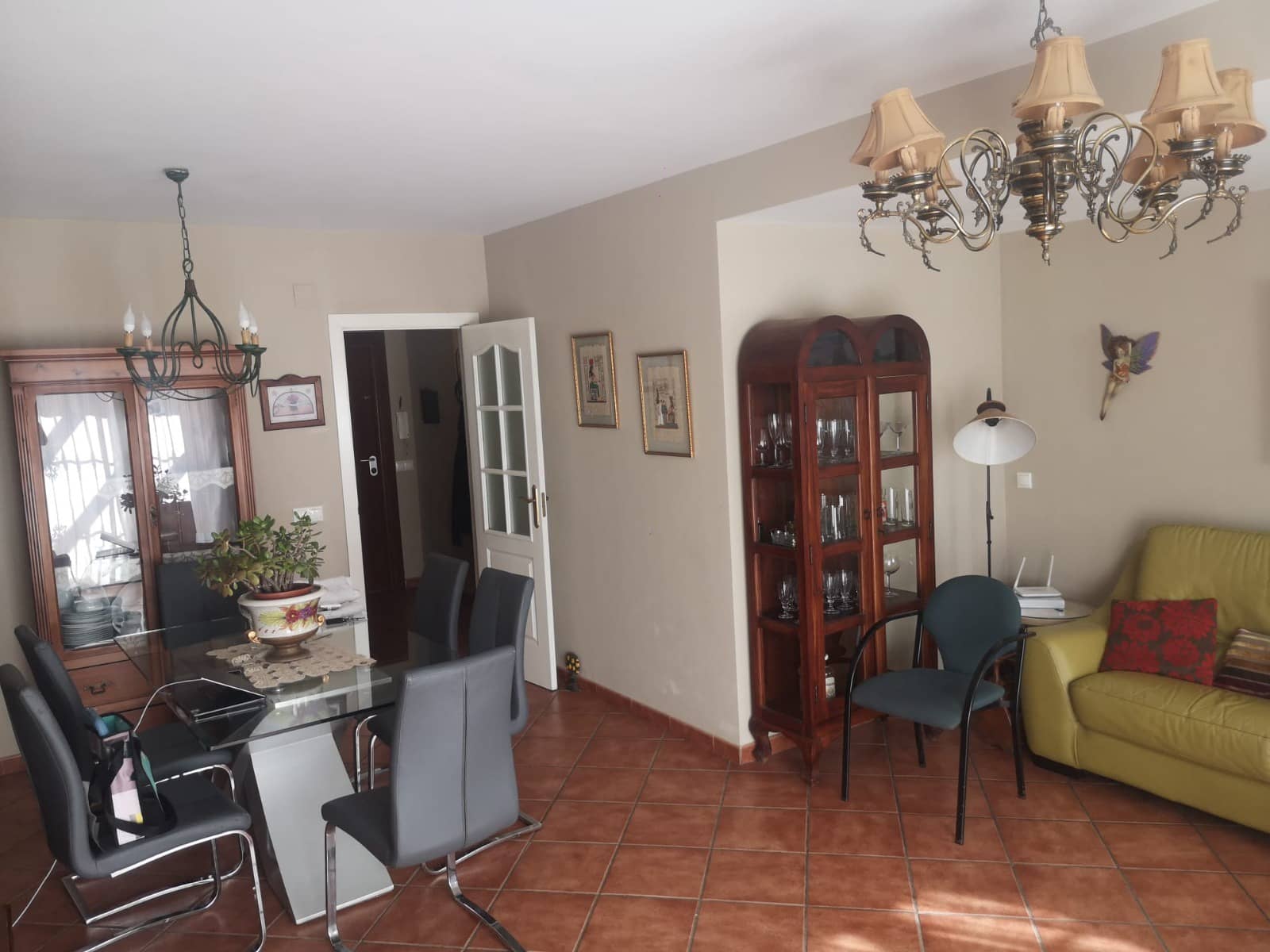 3 bedroom Terraced Villa for rent in Fuengirola with pool - € 1,800 (Ref: 9715473)