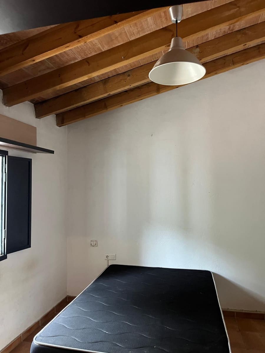 Undeveloped Land for rent in Comares - € 400 (Ref: 9727576)