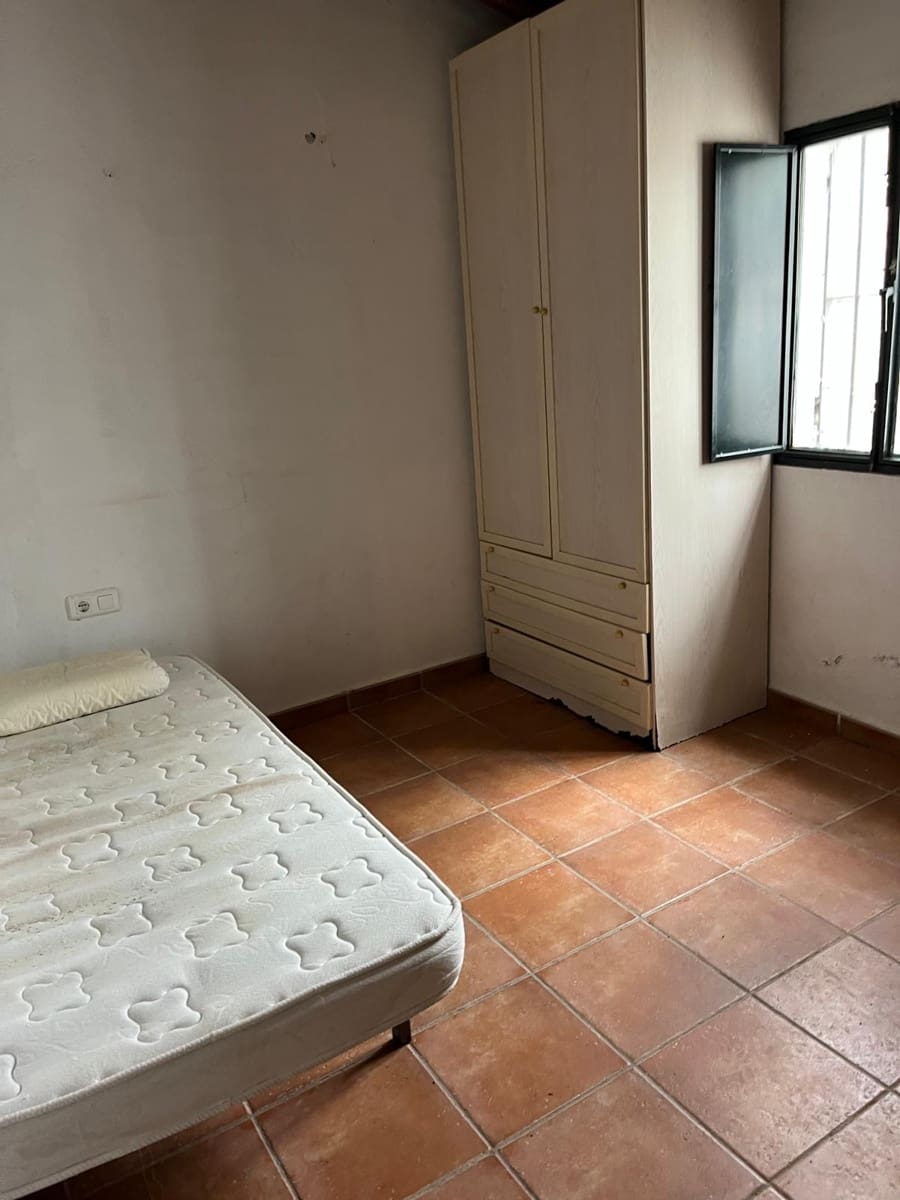 Undeveloped Land for rent in Comares - € 400 (Ref: 9727576)