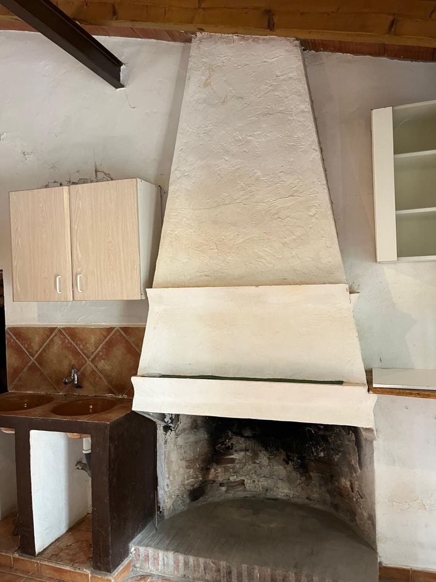 Undeveloped Land for rent in Comares - € 400 (Ref: 9727576)