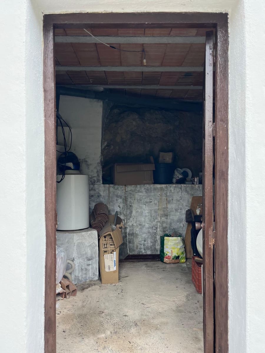 Undeveloped Land for rent in Comares - € 400 (Ref: 9727576)