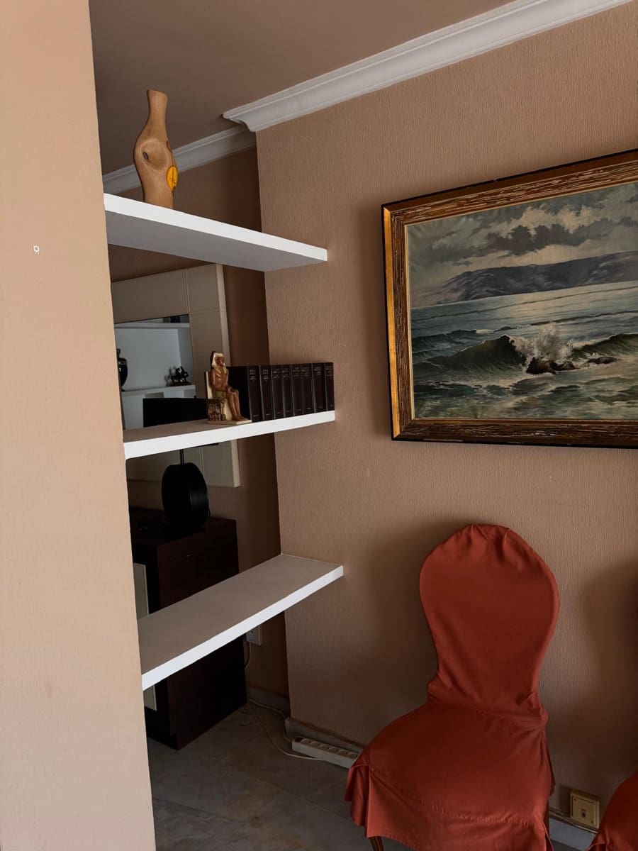 3 bedroom Flat for rent in Rincon de la Victoria - € 1,200 (Ref: 9747360)