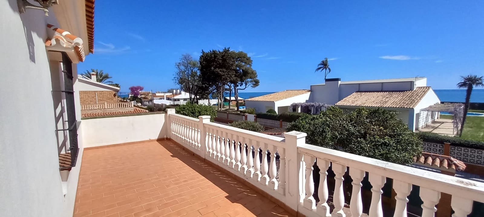 4 bedroom Villa for rent in Benajarafe - € 3,245 (Ref: 9748341)
