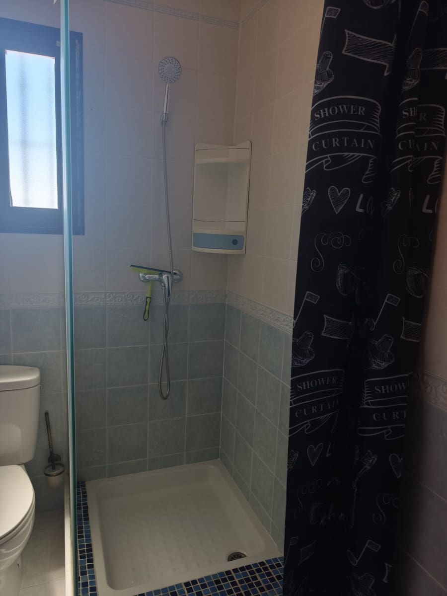 Mark att hyra i Sedella - 900 € (Ref: 9789511)