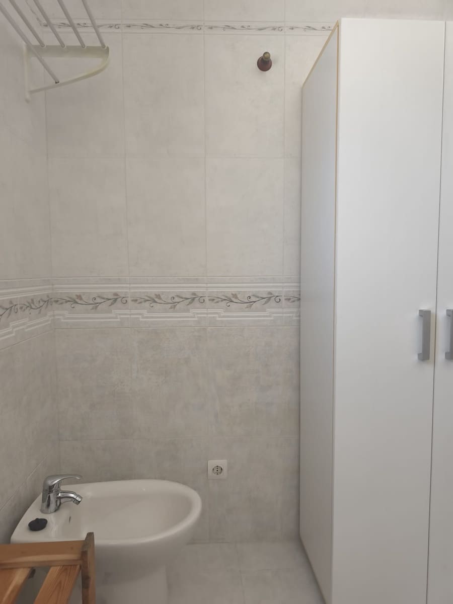 Mark att hyra i Sedella - 900 € (Ref: 9789511)