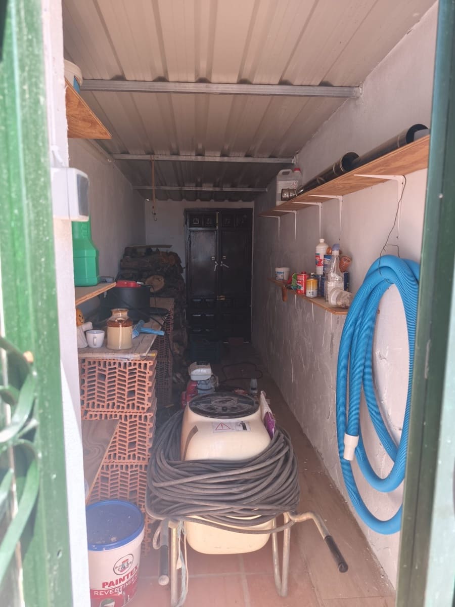 Mark att hyra i Sedella - 900 € (Ref: 9789511)