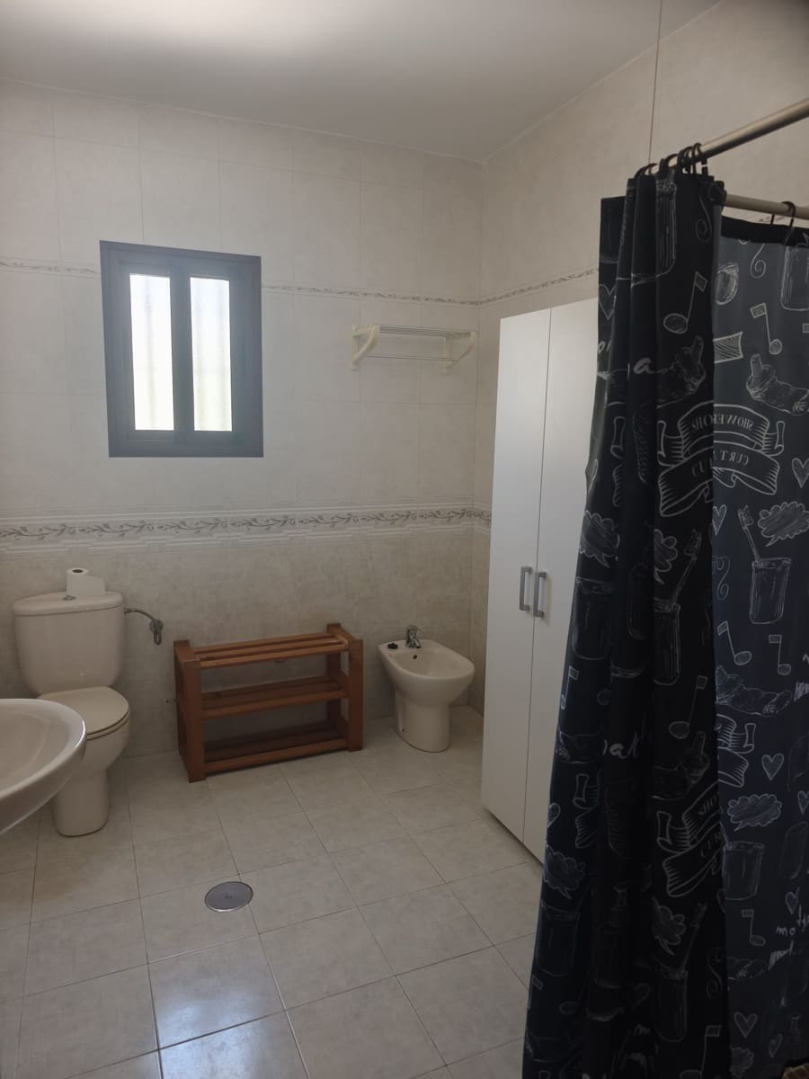 Mark att hyra i Sedella - 900 € (Ref: 9789511)