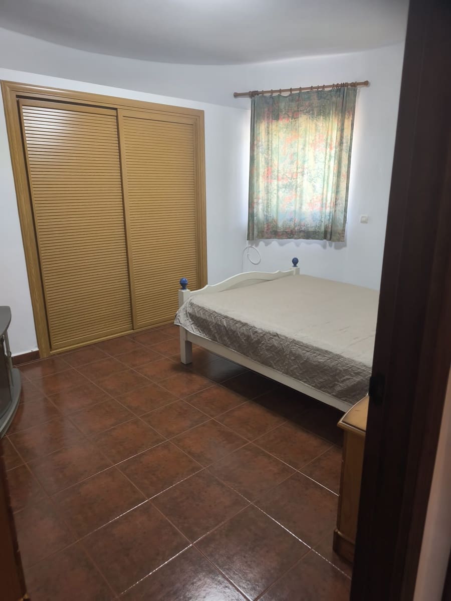 Mark att hyra i Sedella - 900 € (Ref: 9789511)