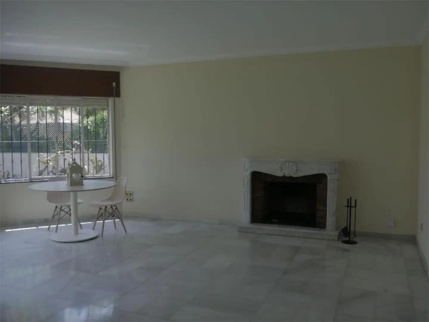 3 bedroom Villa for rent in Malaga city with garage - € 2,400 (Ref: 9790012)
