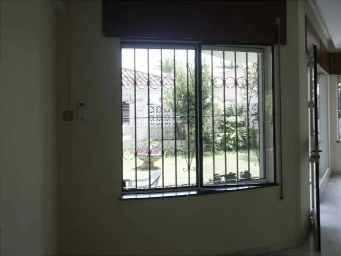 3 bedroom Villa for rent in Malaga city with garage - € 2,400 (Ref: 9790012)