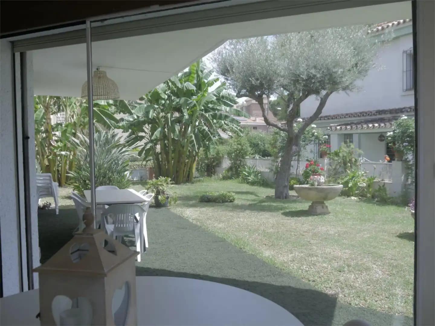 3 bedroom Villa for rent in Malaga city with garage - € 2,400 (Ref: 9790012)