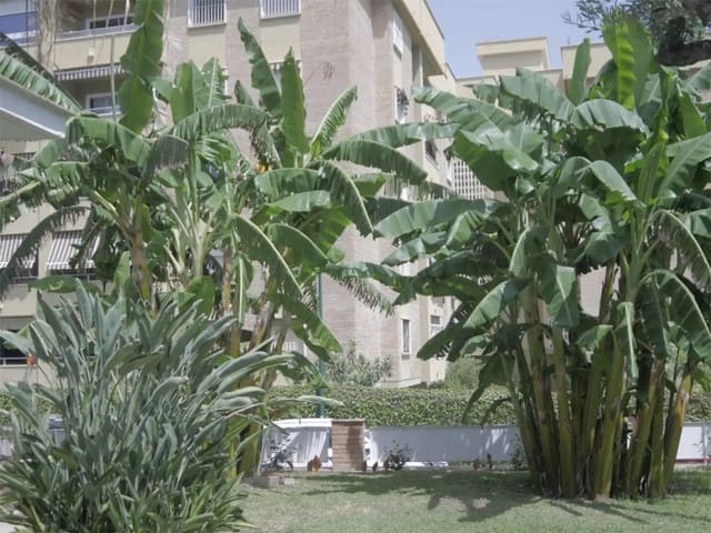 3 sovrum Villa att hyra i El Drago, Málaga stad med garage - 2 400 € (Ref: 9790012)