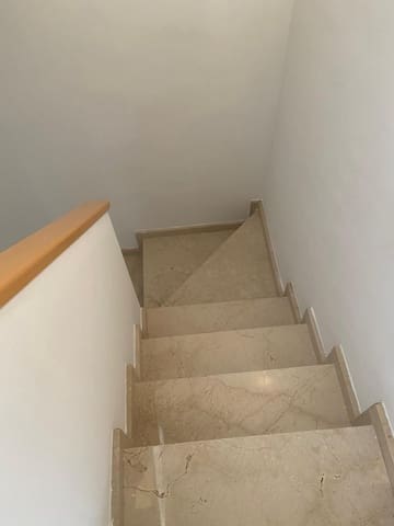 3 camera da letto Villetta a Schiera da affittare in Alhaurín el Grande - 2.100 € (Rif: 9790028)