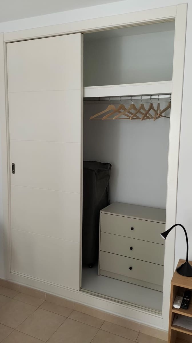 Studio til leje i Malaga by - € 800 (Ref: 9793766)
