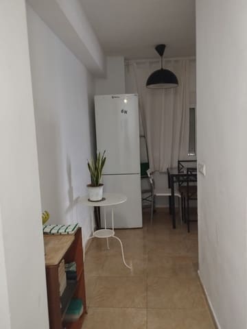 2 soverom Leilighet til leie i Torremolinos - € 1 000 (Ref: 9827471)
