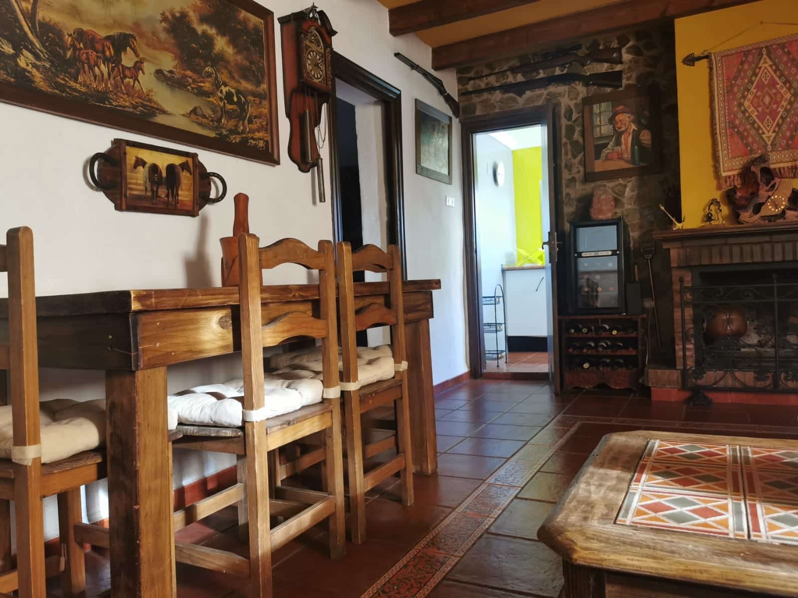Ubebygd land til leie i Guaro - € 1 200 (Ref: 9838287)