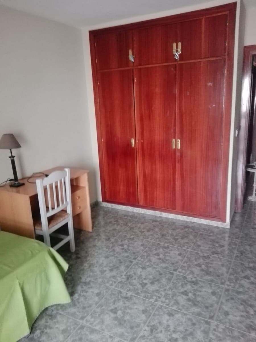 4 sypialnia Mieszkanie do wynajęcia w Miasto Malaga - 1 800 € (Ref: 9847807)