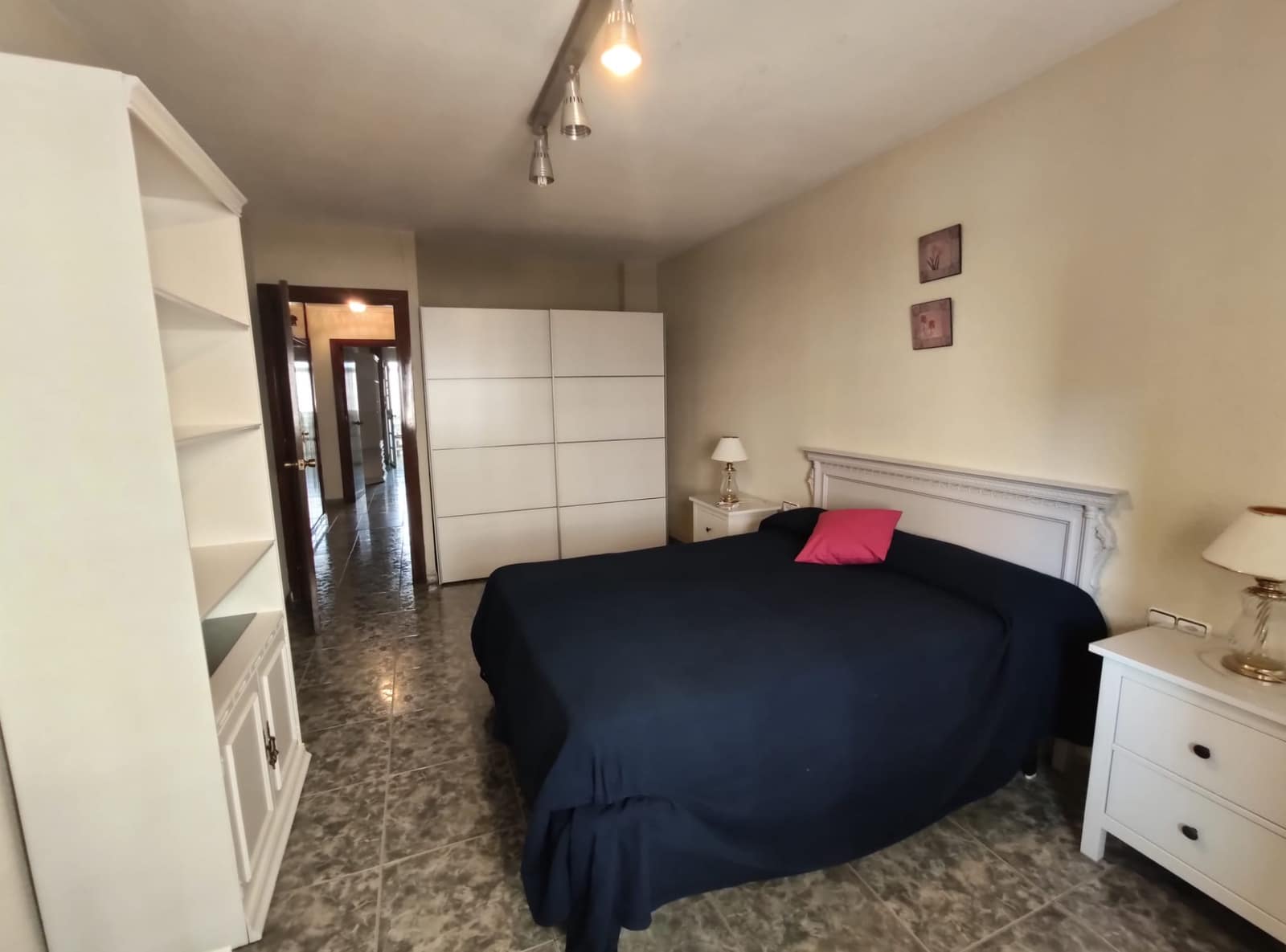 4 sypialnia Mieszkanie do wynajęcia w Miasto Malaga - 1 800 € (Ref: 9847807)