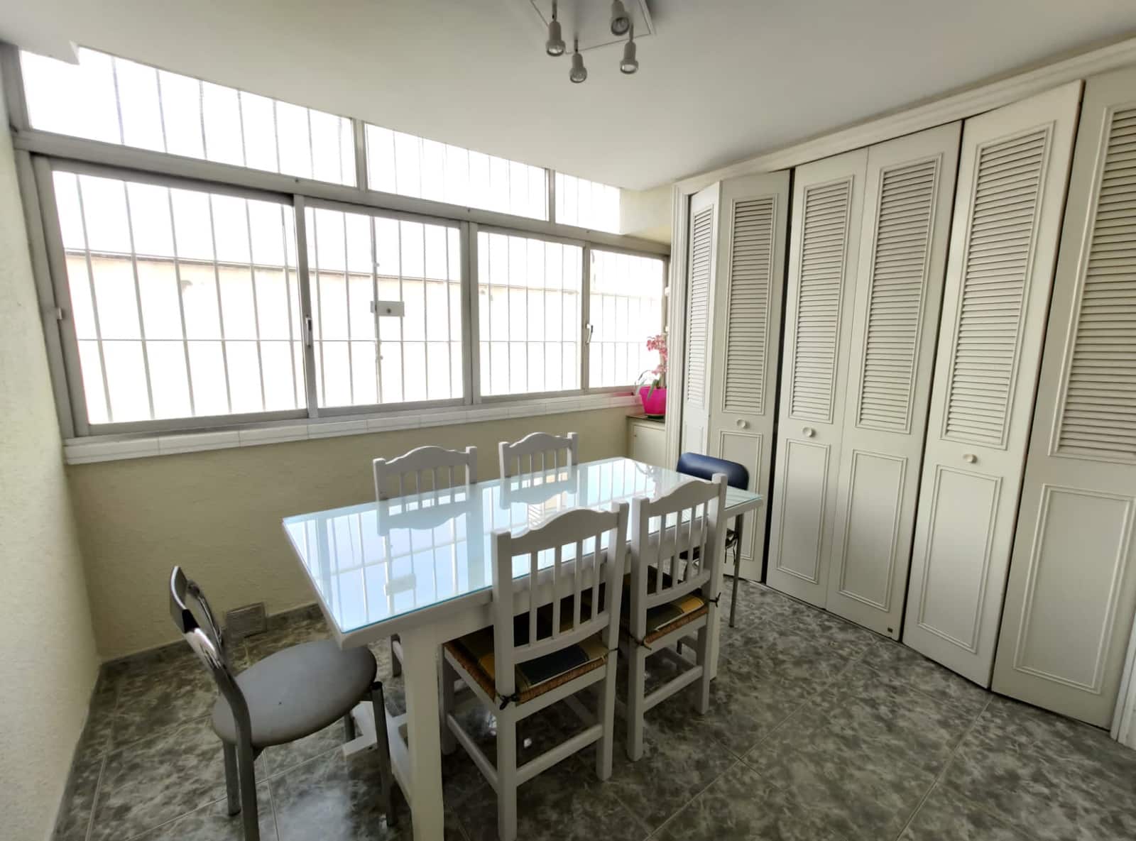 4 sypialnia Mieszkanie do wynajęcia w Miasto Malaga - 1 800 € (Ref: 9847807)