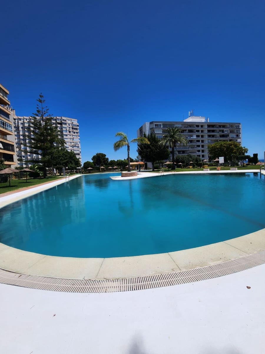 Monolocale da affittare in Torremolinos con piscina garage - 850 € (Rif: 9891303)