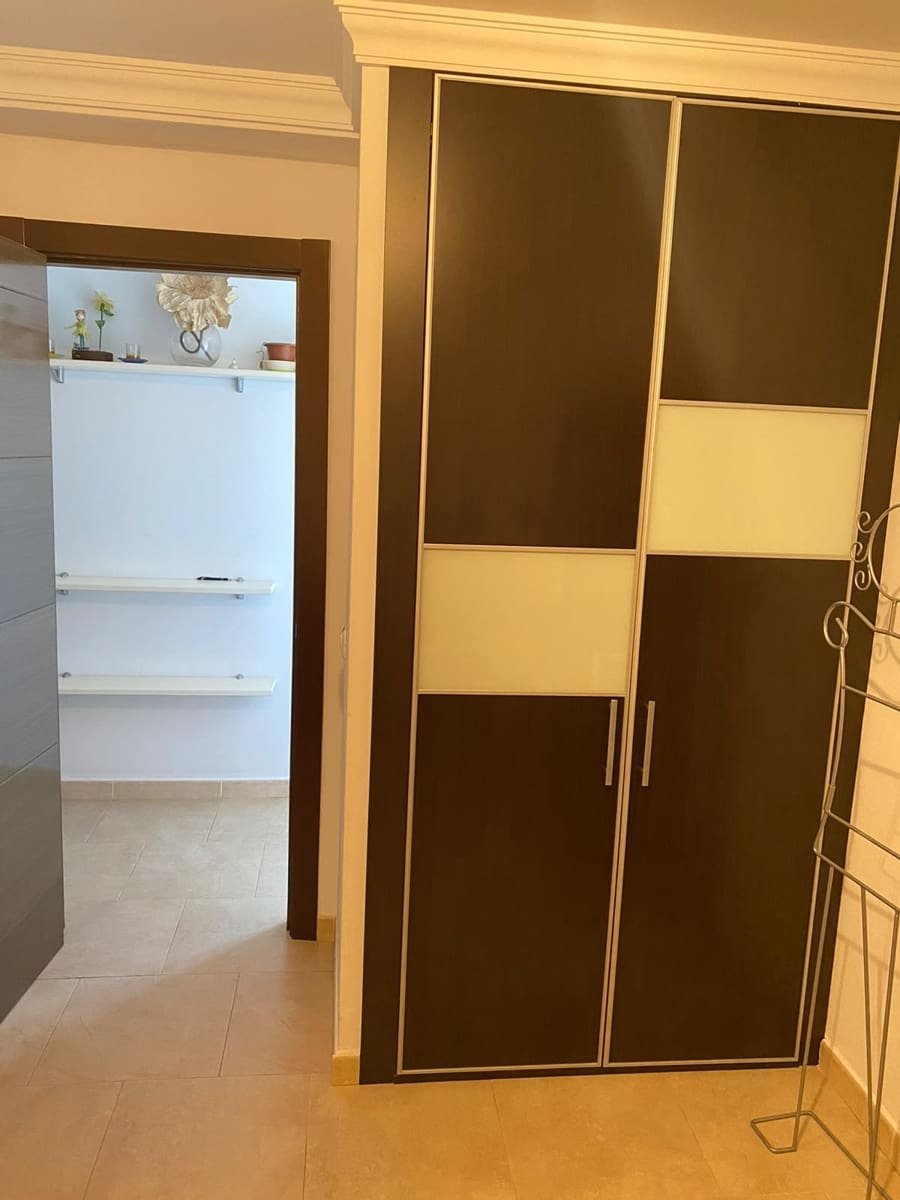 3 makuuhuone Asunto vuokrattavana paikassa Malaga kaupunki - 1 400 € (Ref: 9902118)