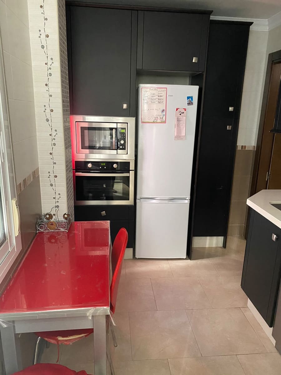3 makuuhuone Asunto vuokrattavana paikassa Malaga kaupunki - 1 400 € (Ref: 9902118)