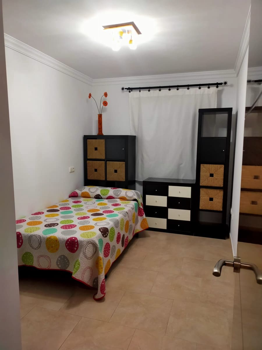 3 makuuhuone Asunto vuokrattavana paikassa Malaga kaupunki - 1 400 € (Ref: 9902118)
