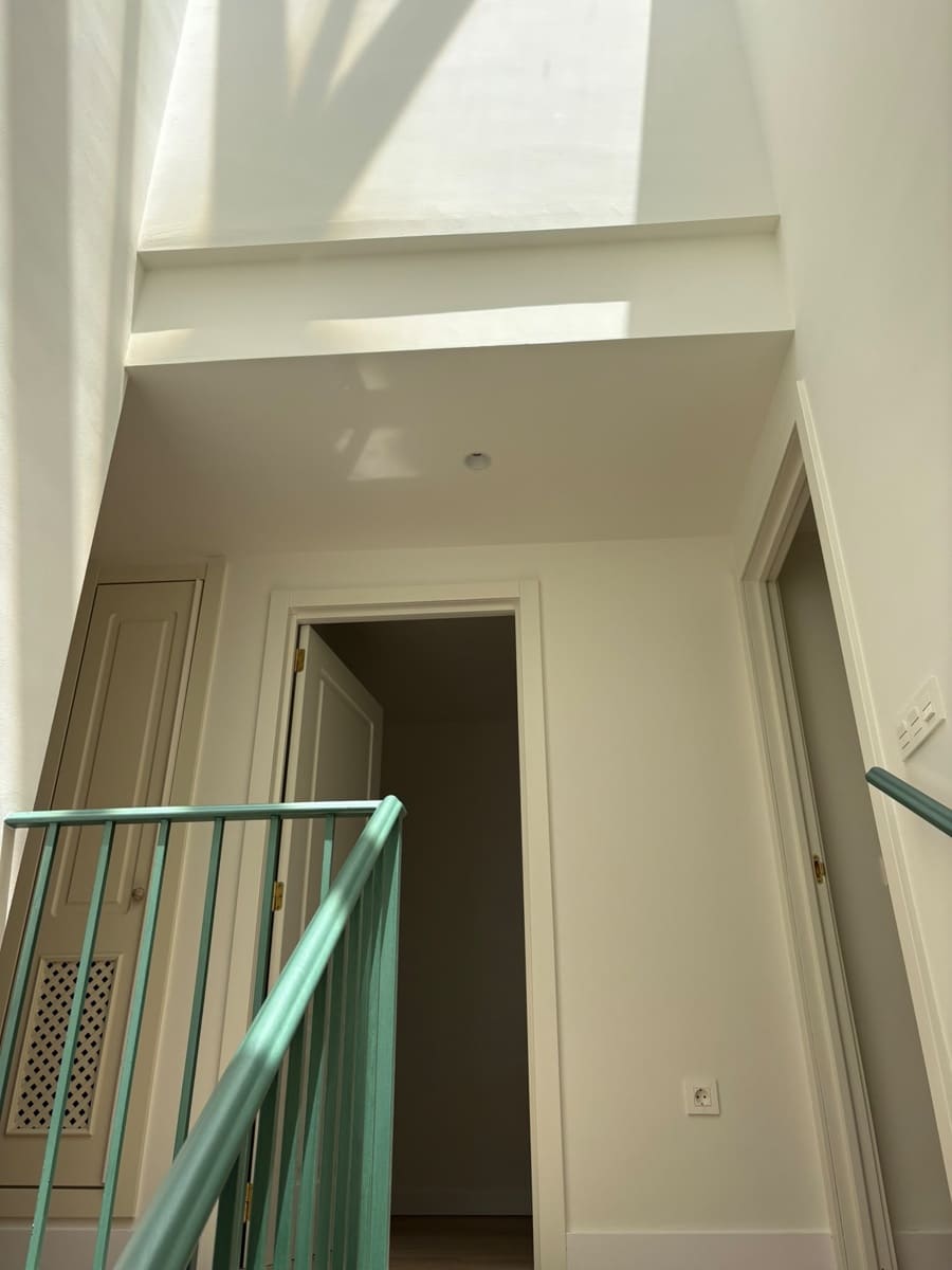 4 sypialnia Dom szeregowy do wynajęcia w Estepona z basenem garażem - 4 000 € (Ref: 9902685)