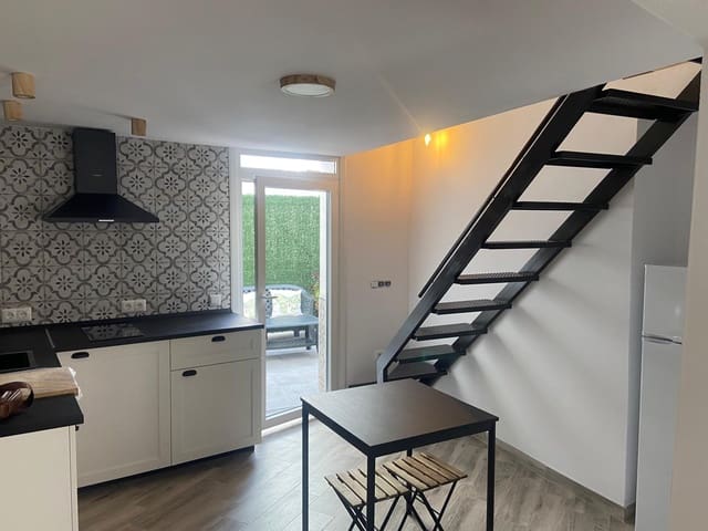 1 slaapkamer Appartement te huur in Colmenar - € 650 (Ref: 9914968)