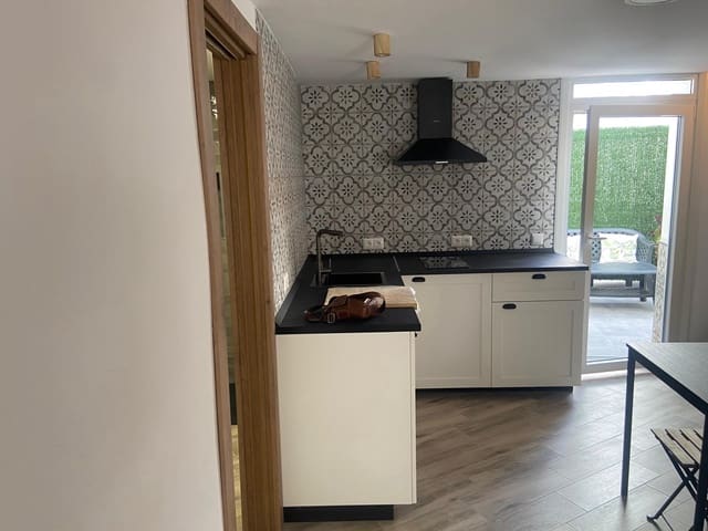 1 slaapkamer Appartement te huur in Colmenar - € 650 (Ref: 9914968)