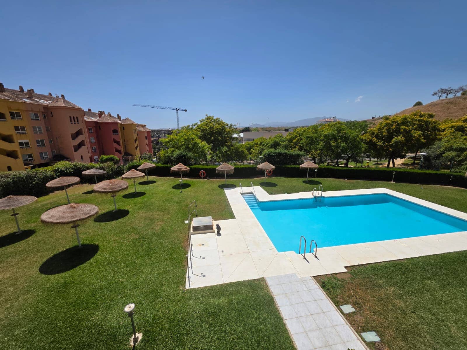 3 bedroom Flat for rent in Fuengirola with pool garage - € 1,650 (Ref: 9926595)