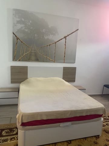 Studio til leie i Calahonda, Mijas med svømmebasseng - € 900 (Ref: 9938601)