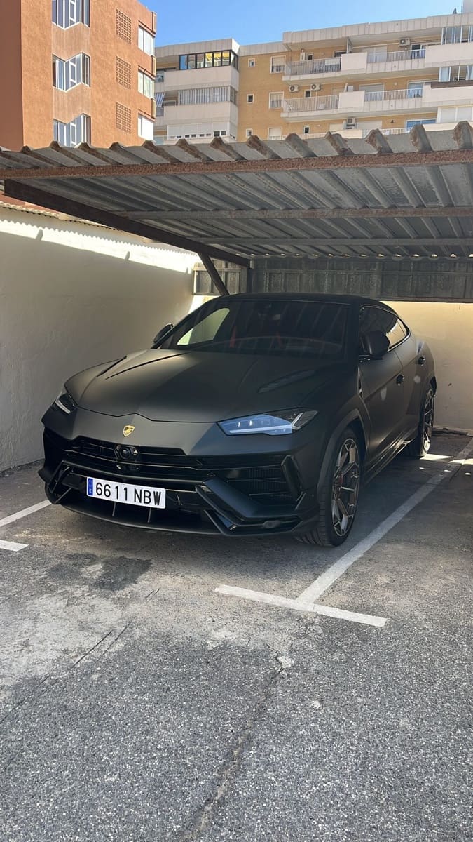 2 makuuhuone Asunto vuokrattavana paikassa Fuengirola mukana uima-altaan 
autotalli - 1 120 € (Ref: 9955523)