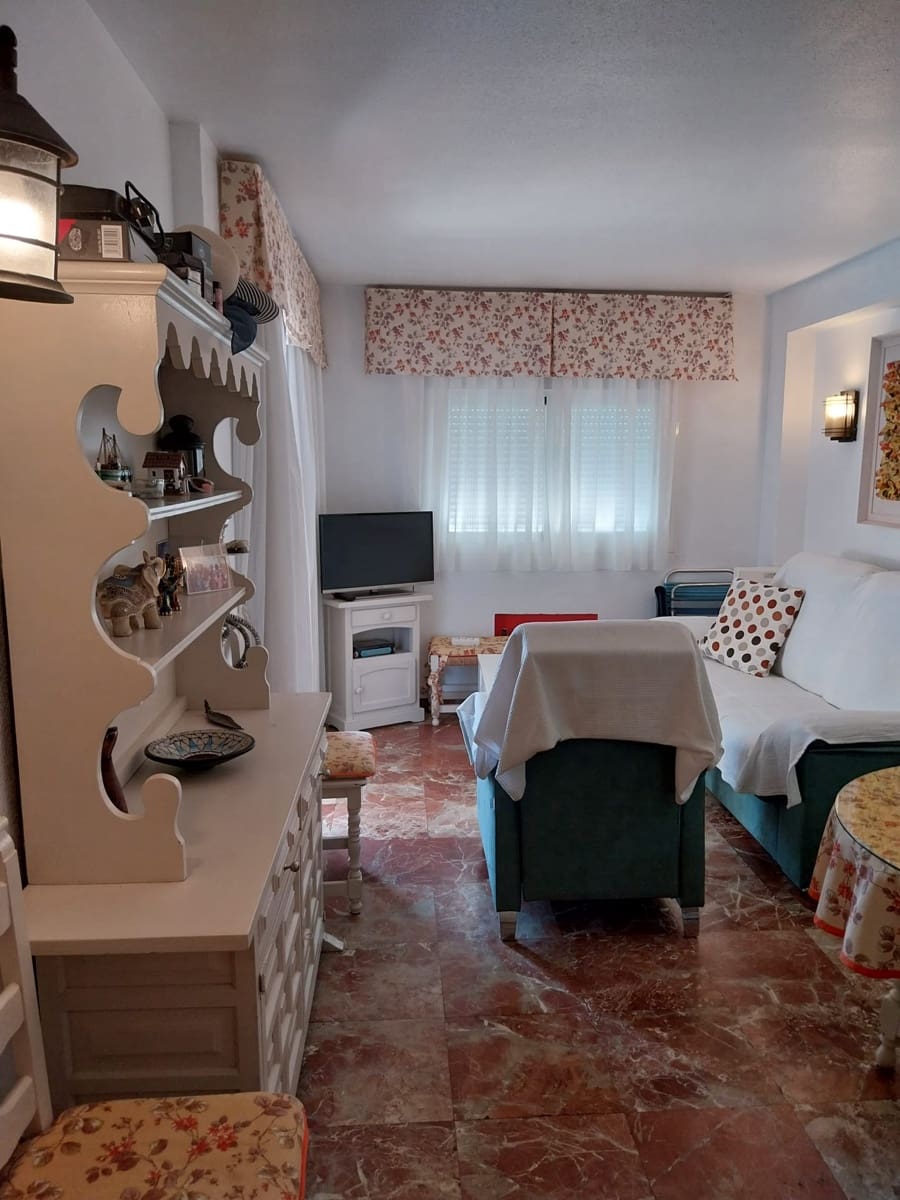 2 makuuhuone Asunto vuokrattavana paikassa Fuengirola mukana uima-altaan 
autotalli - 1 120 € (Ref: 9955523)
