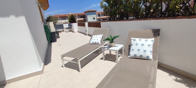 3 soveværelse Penthouse til leje i Mijas Golf, Mijas med swimmingpool garage - € 1.950 (Ref: 9956280)