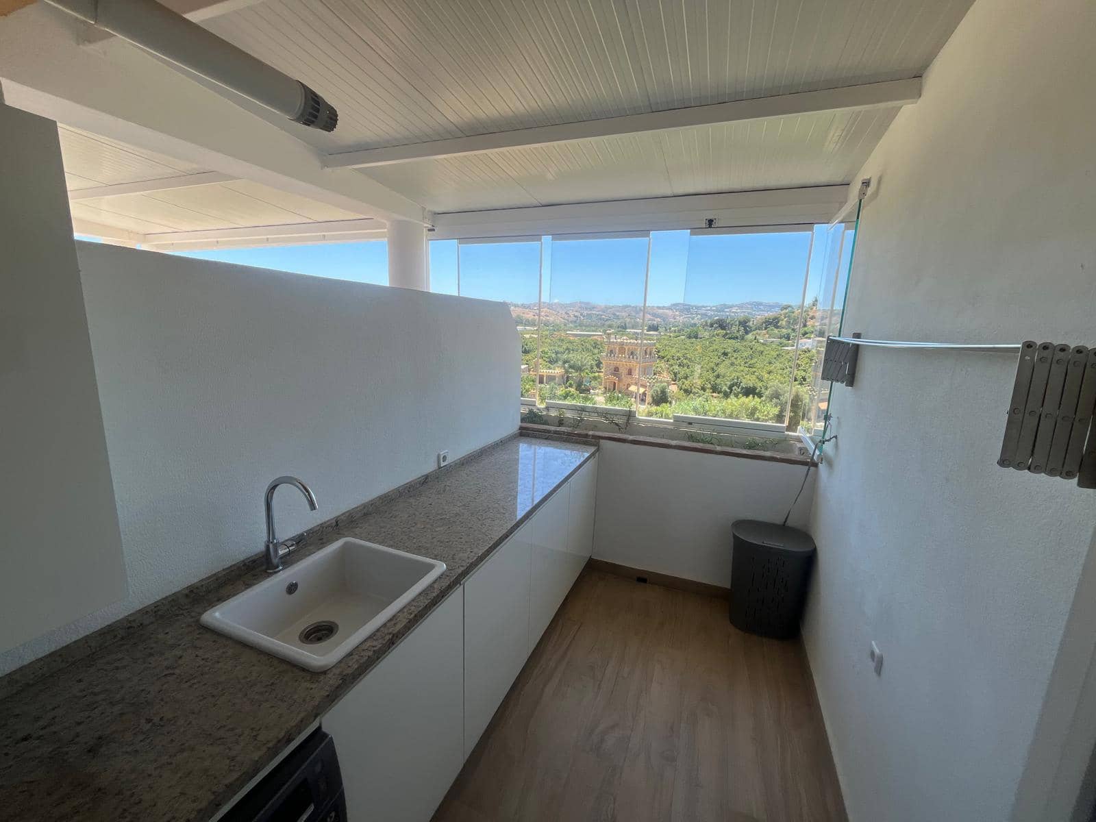 3 soveværelse Penthouse til leje i Mijas med swimmingpool garage - € 1.950 (Ref: 9956280)