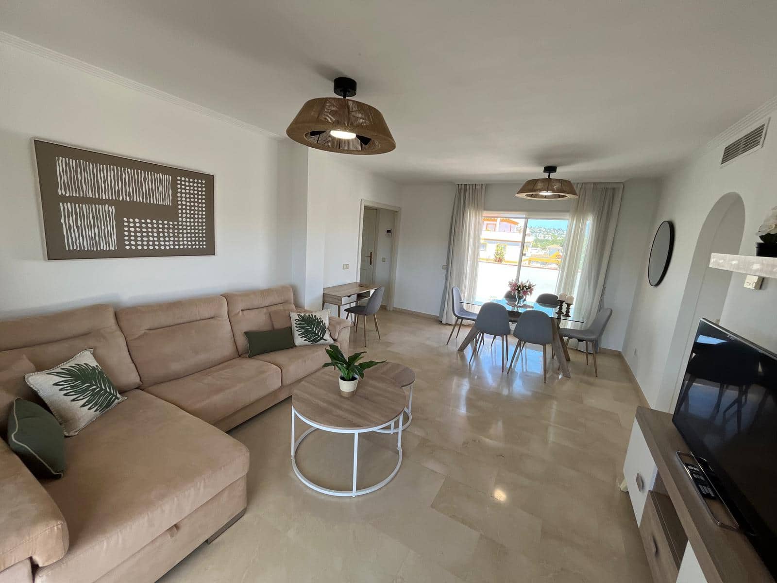 3 soveværelse Penthouse til leje i Mijas med swimmingpool garage - € 1.950 (Ref: 9956280)