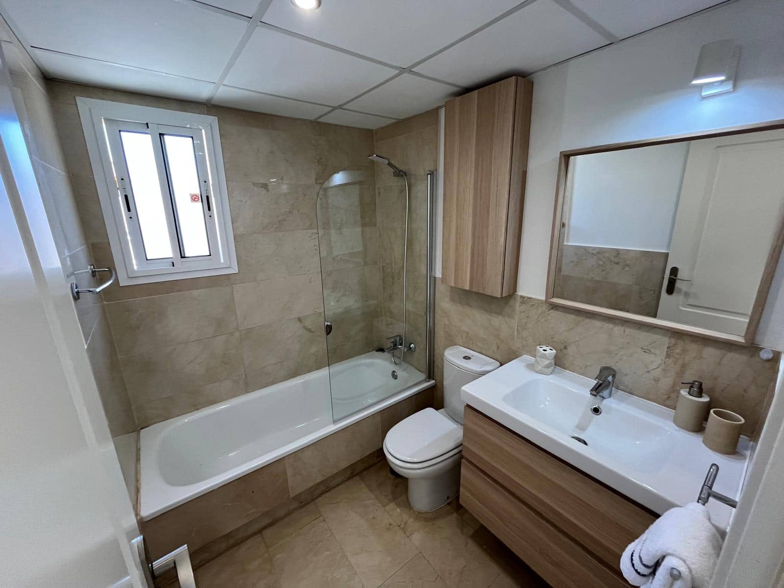 3 soveværelse Penthouse til leje i Mijas med swimmingpool garage - € 1.950 (Ref: 9956280)