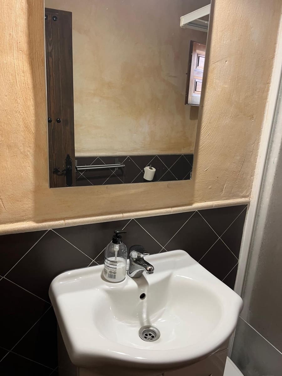 Teren niezagospodarowany do wynajęcia w Sedella - 1 300 € (Ref: 9965598)