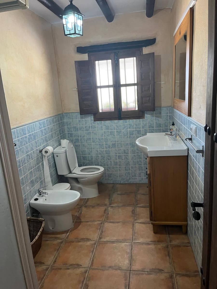 Teren niezagospodarowany do wynajęcia w Sedella - 1 300 € (Ref: 9965598)