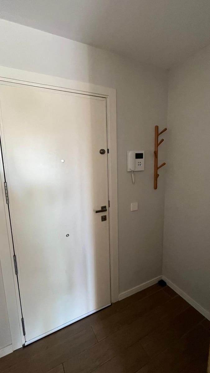 2 Zimmer Wohnung zu vermieten in Benalmadena mit Pool Garage - 1.500 € (Ref: 9968842)