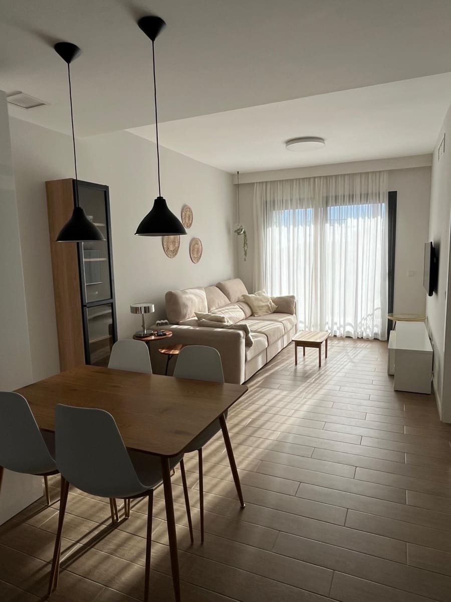 2 Zimmer Wohnung zu vermieten in Benalmadena mit Pool Garage - 1.500 € (Ref: 9968842)